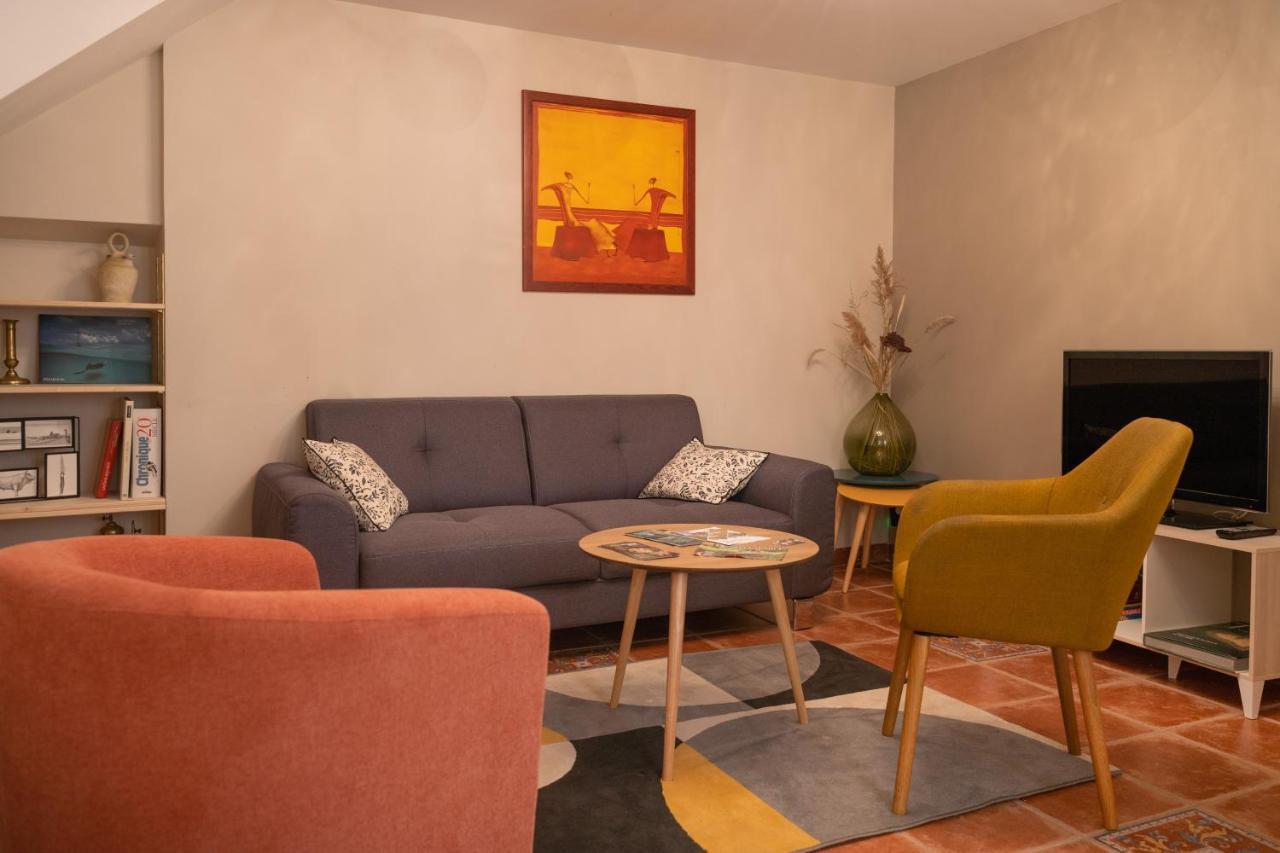 La Maisonnette Etape De Saint-Come D'Oltヴィラ エクステリア 写真